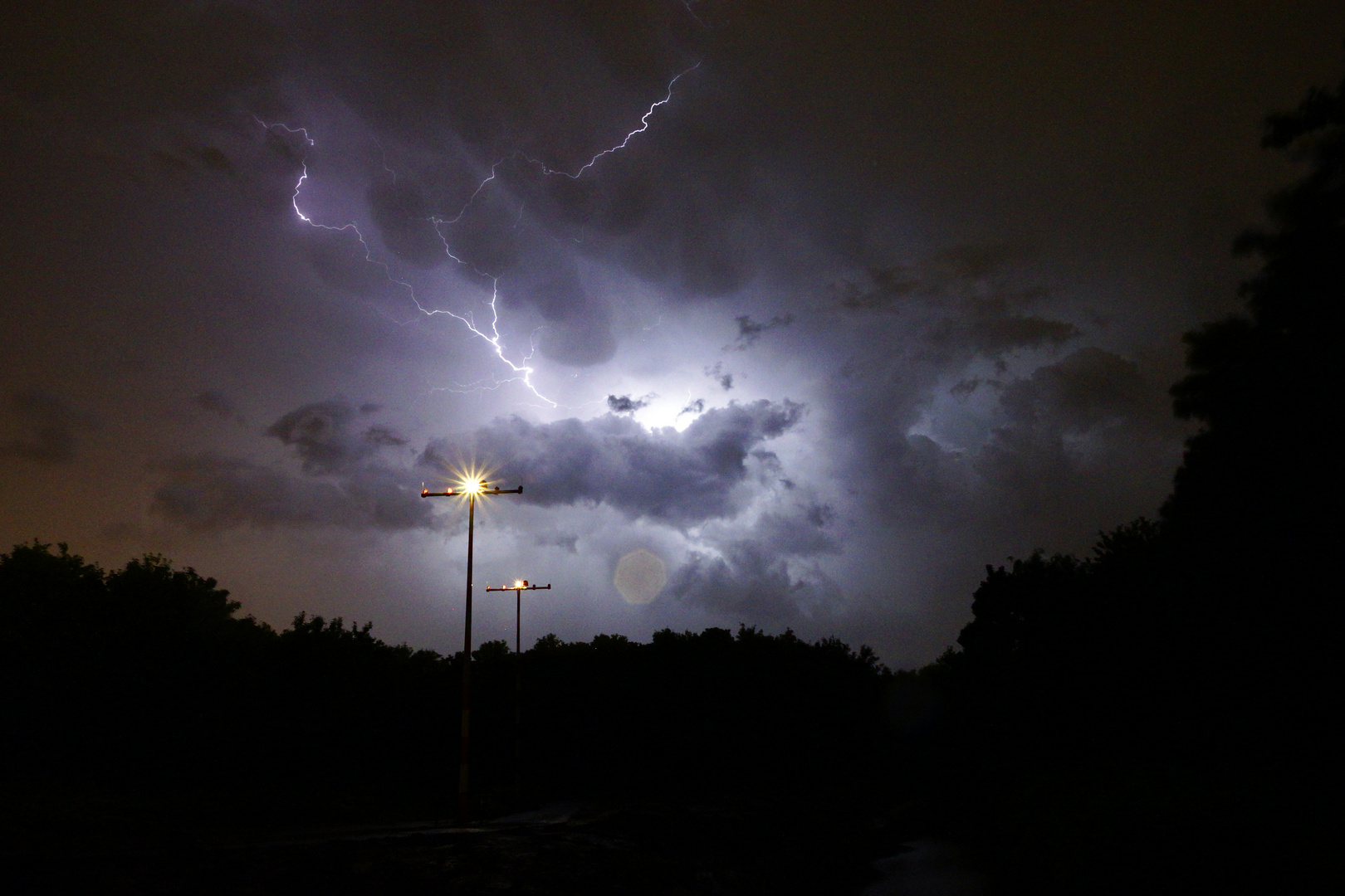 Unwetter am Flughafen