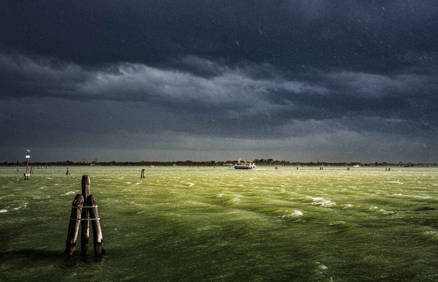 Unwetter in der Lagune von Venedig