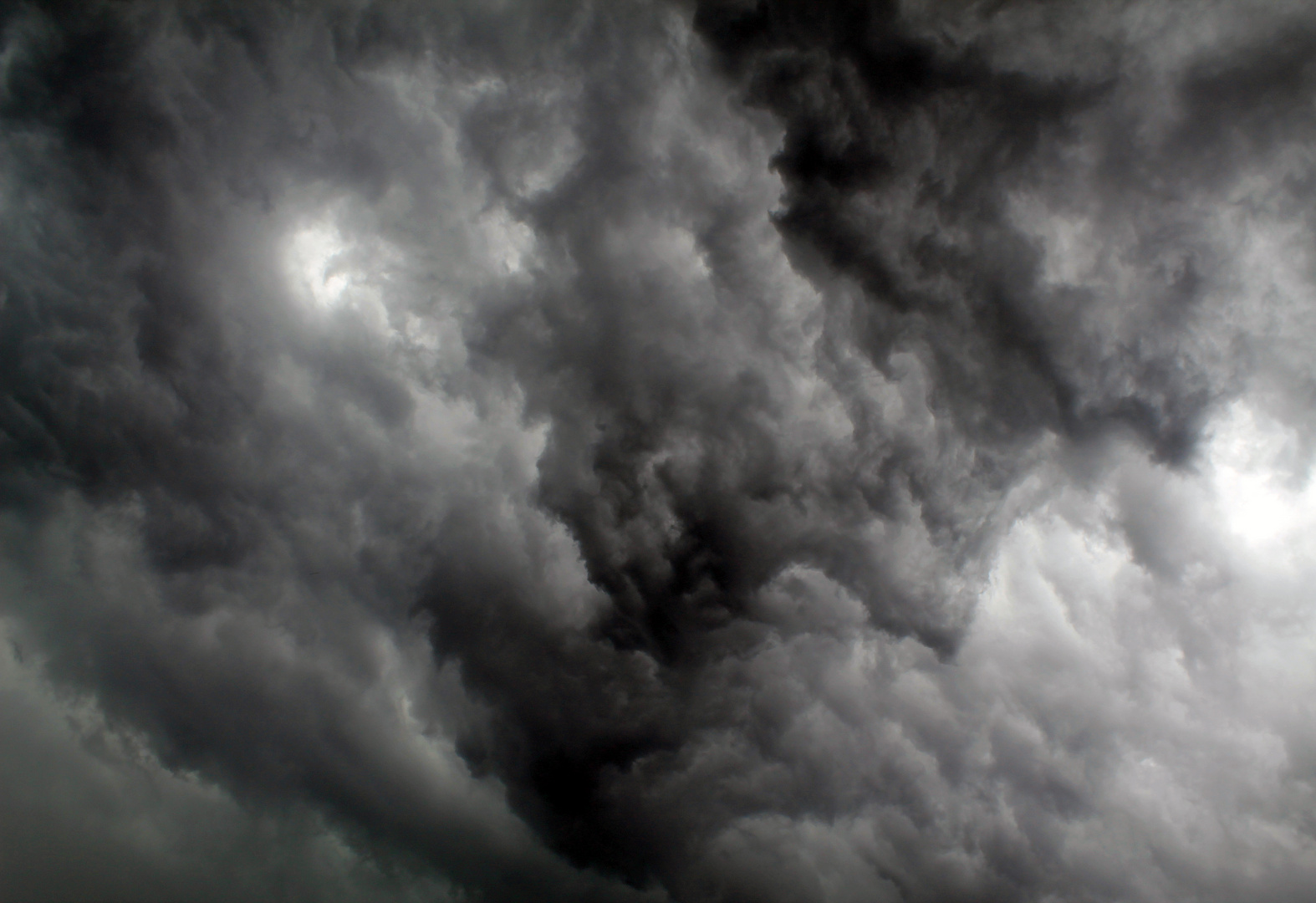 Unwetter Schwarz-Weiß