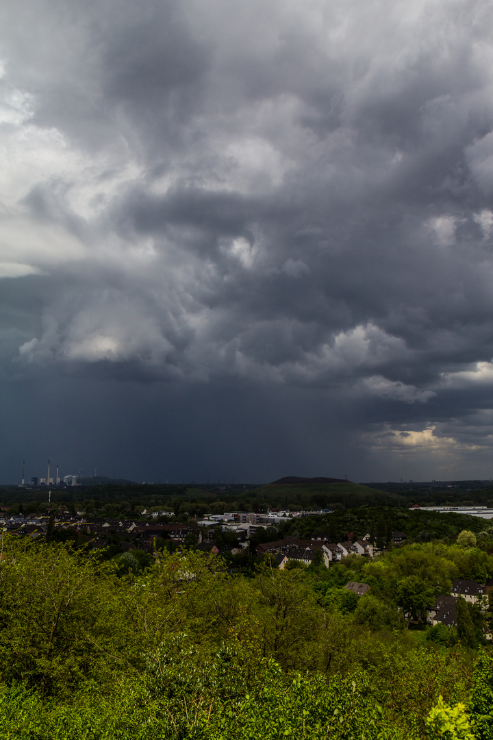 "Unwetter" Tetraeder Halde Beckstr