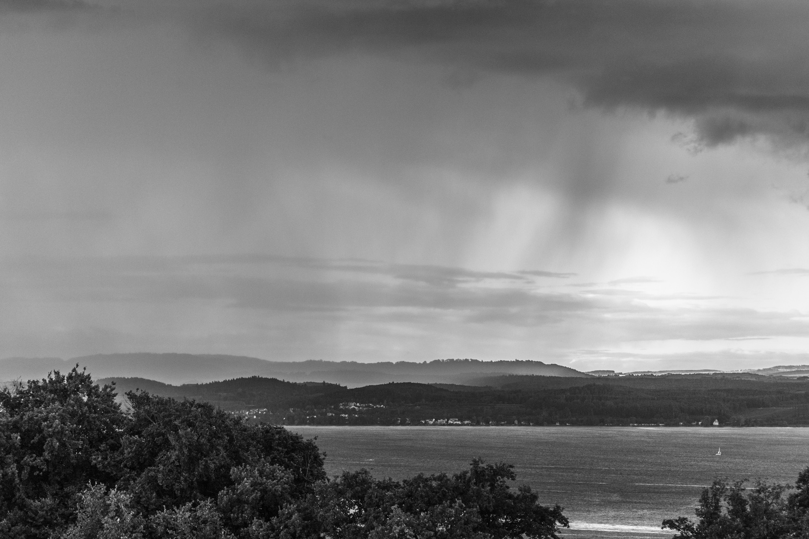 Unwetter über Bodensee