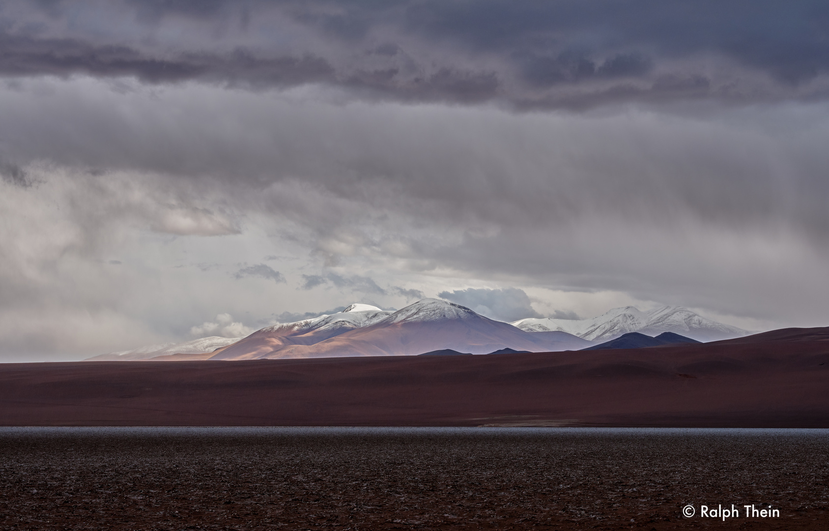 Unwetter über dem Salar de Arizaro