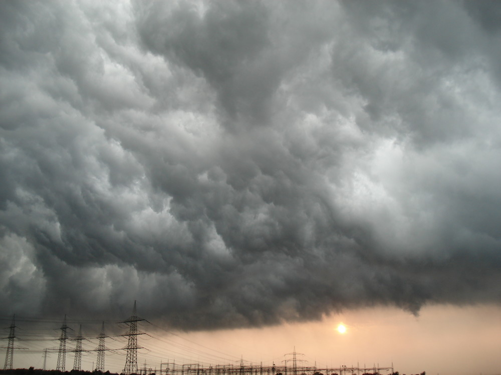 Unwetter über Oberzier