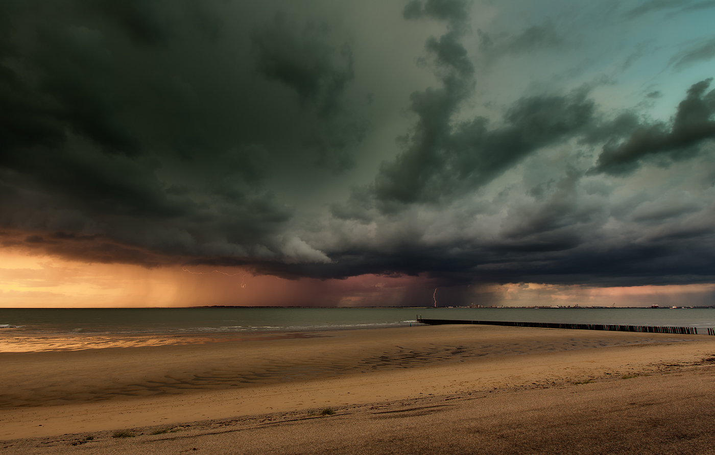 Unwetter über Vlissingen