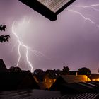 Unwetter zieh über ein Dorf