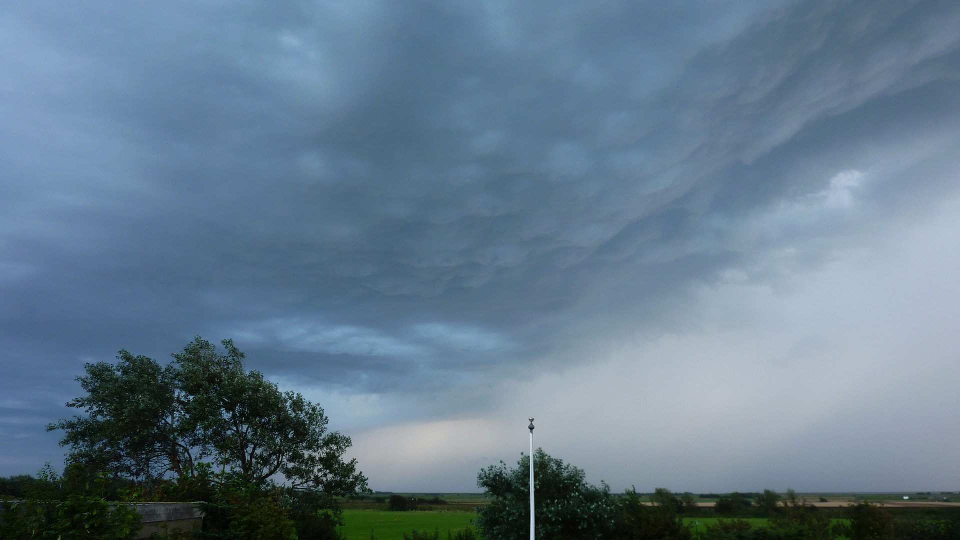 Unwetter zieht ab, zum Glück...