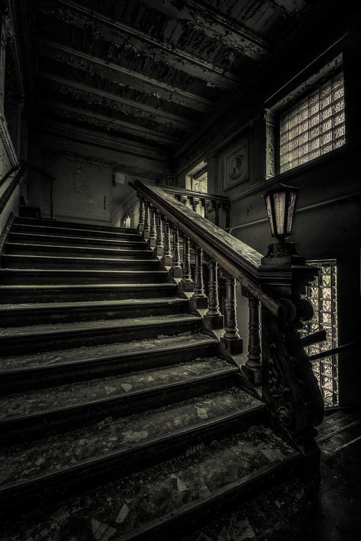 up stairs//