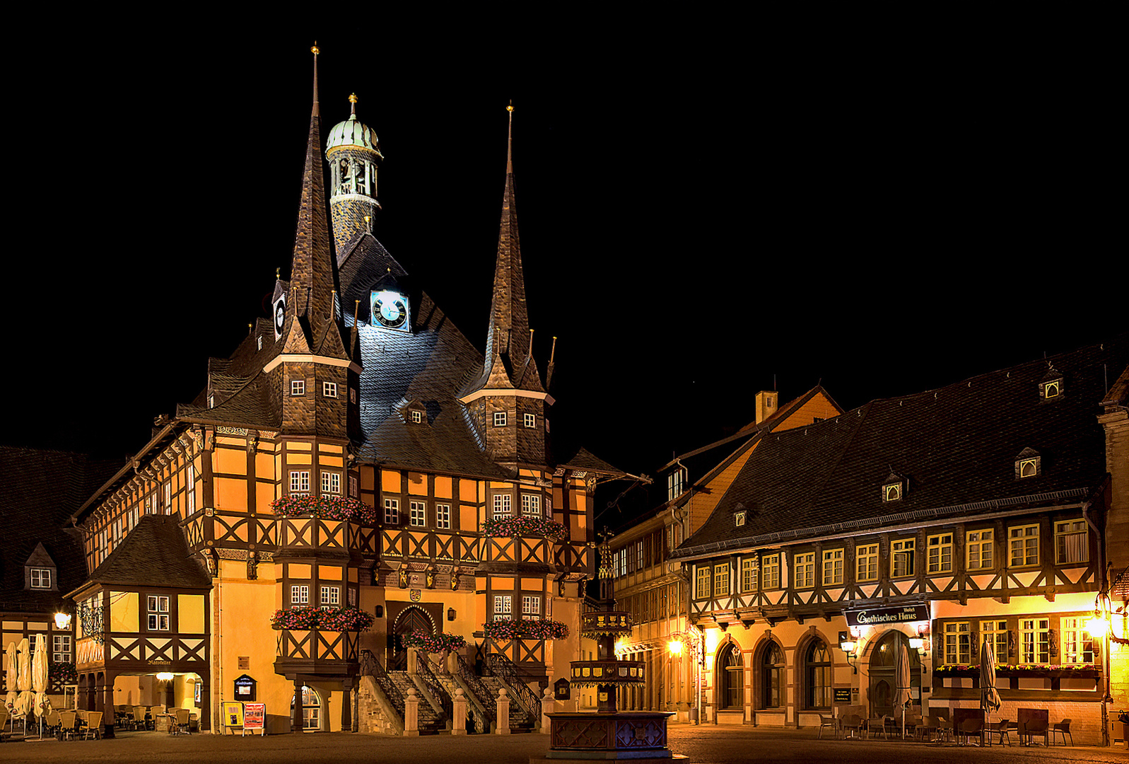 Update - Marktplatz mit Rathaus Wernigerode