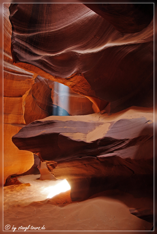 Upper Antelope Canyon...