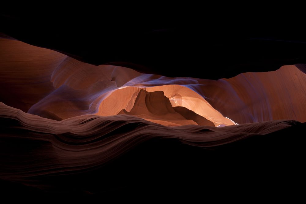 Upper Antelope Canyon - "Monument Valley"