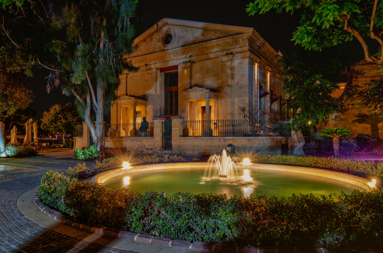 Upper Barrakka Gardens by Night