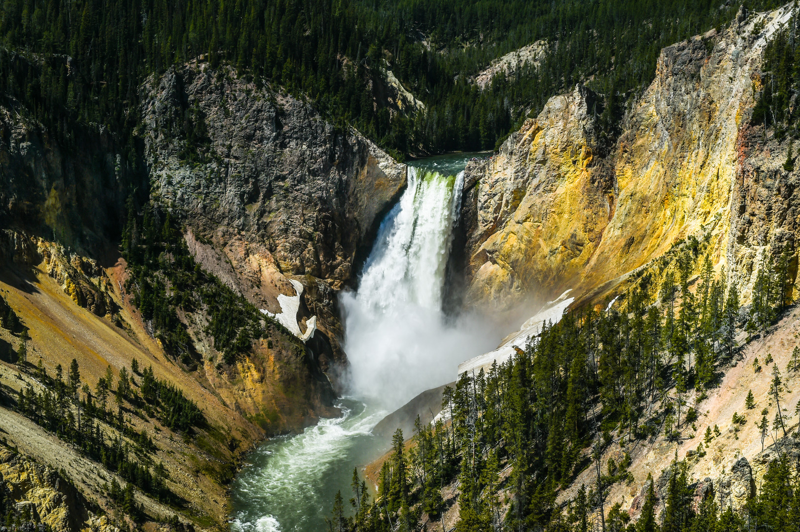 Upper Falls of the Yellowstone    DSC_3622-2