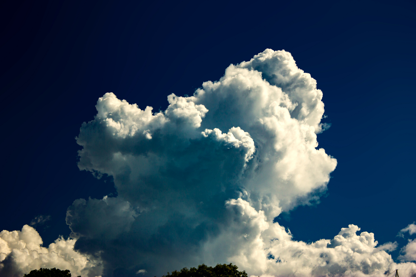 Uprising Cumulus Cloud