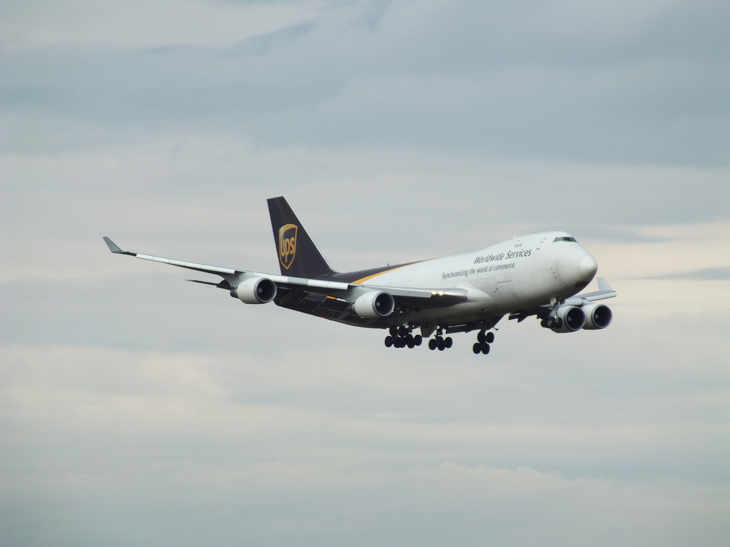 UPS B747