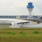 UPS B763