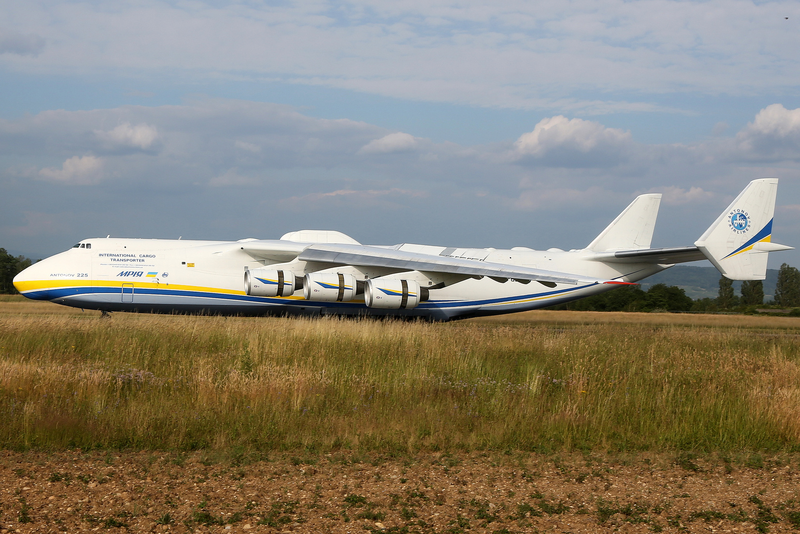 UR-82060 Antonov AN-225 Mriya No. 2