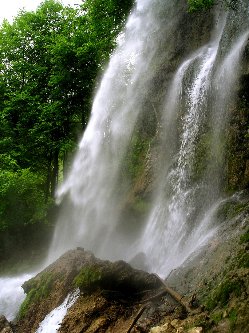 Uracher Quellwasser