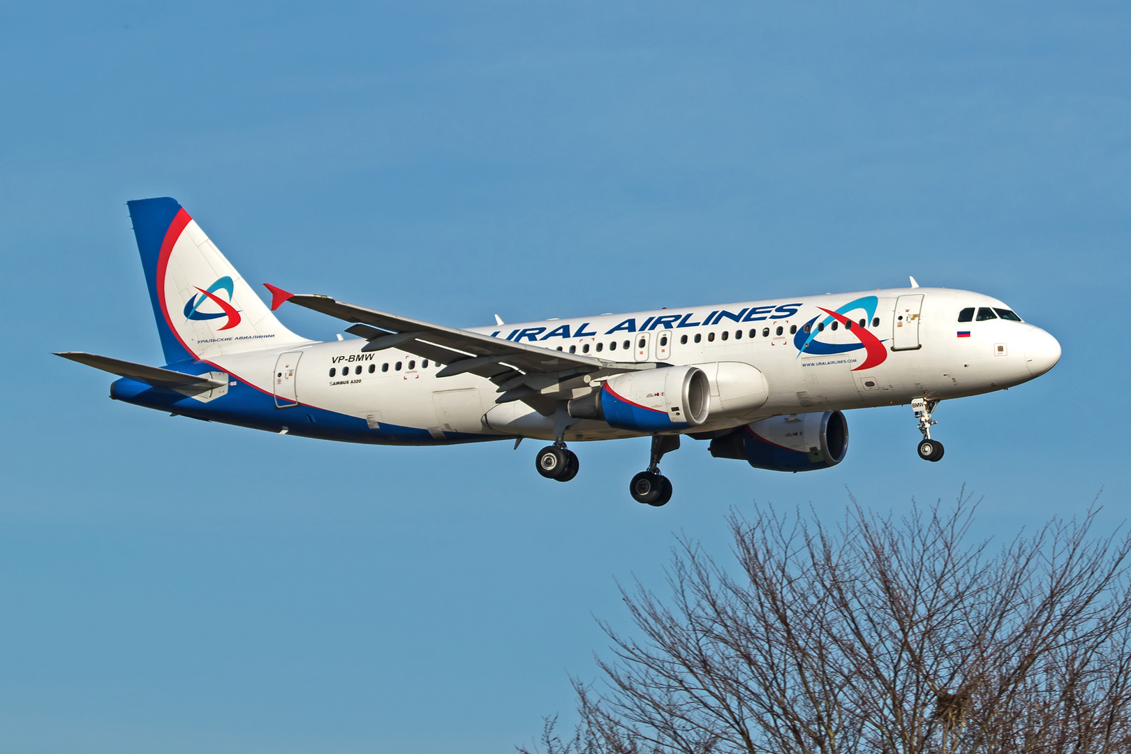 Ural Airlines, A320-214, VP-BMW, Final Approach ZRH