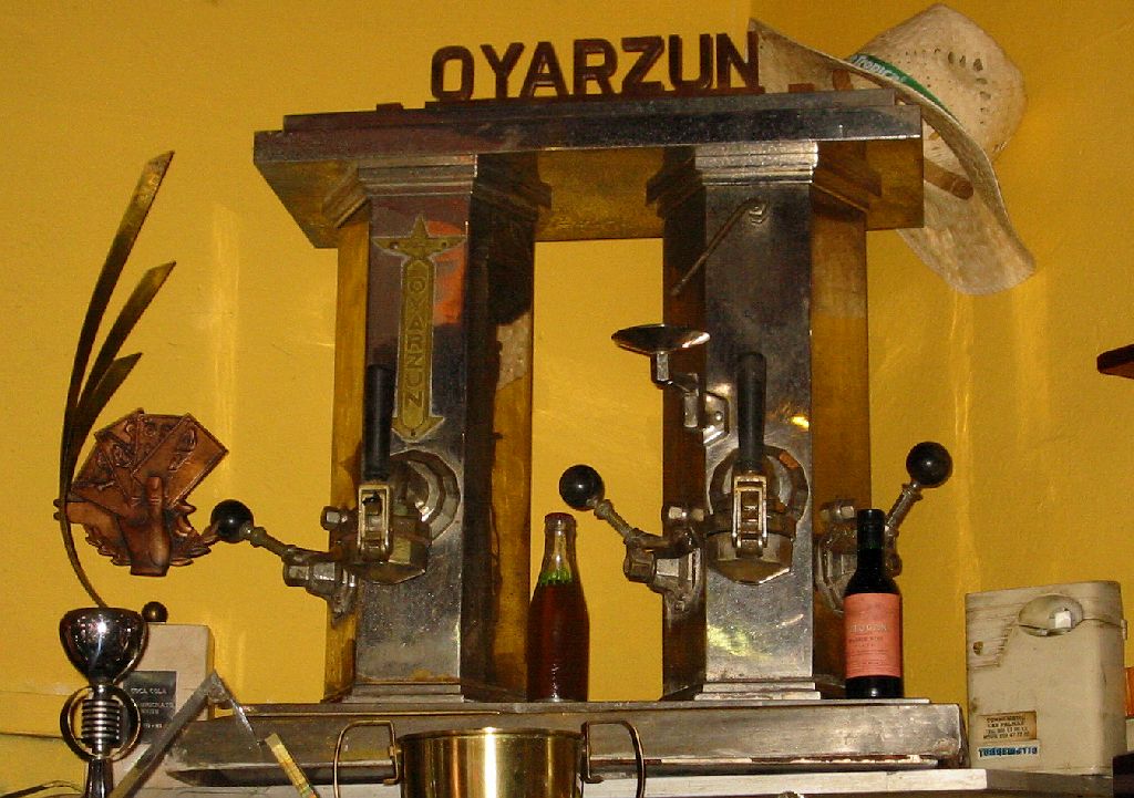 Uralte Espressomaschine