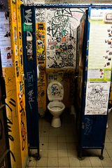 Urban Art #1 - ''The Worst Toilet In Cologne''