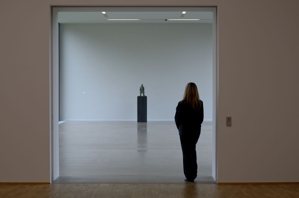 Urban loneliness  -  In the museum