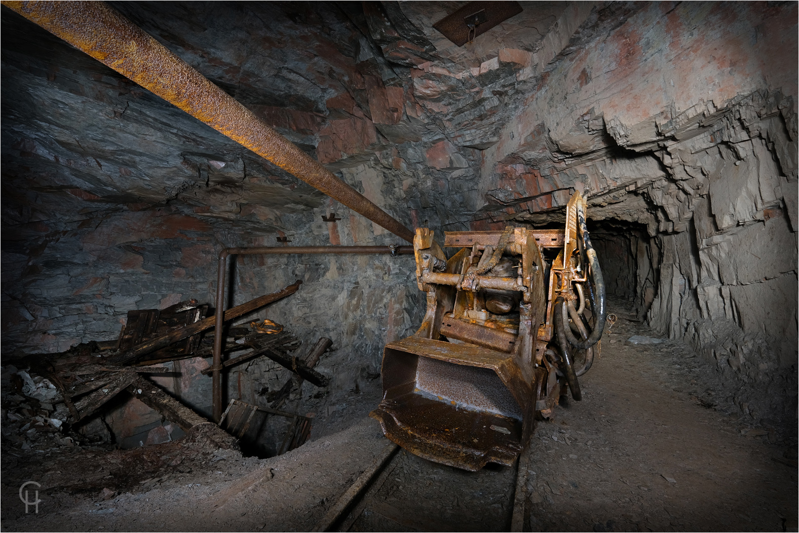 Urbex Altbergbau - Das alte Schieferbergwerk (IV)