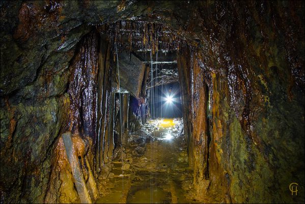 Urbex Altbergbau - Das Bergwerk im Wald vor Bratislava