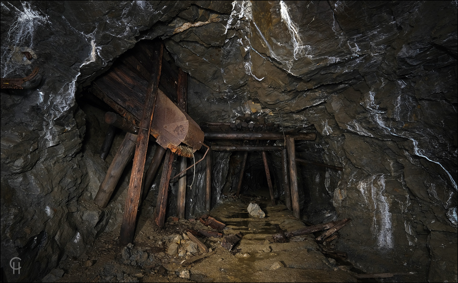 Urbex Altbergbau - Die Eisenerzmine