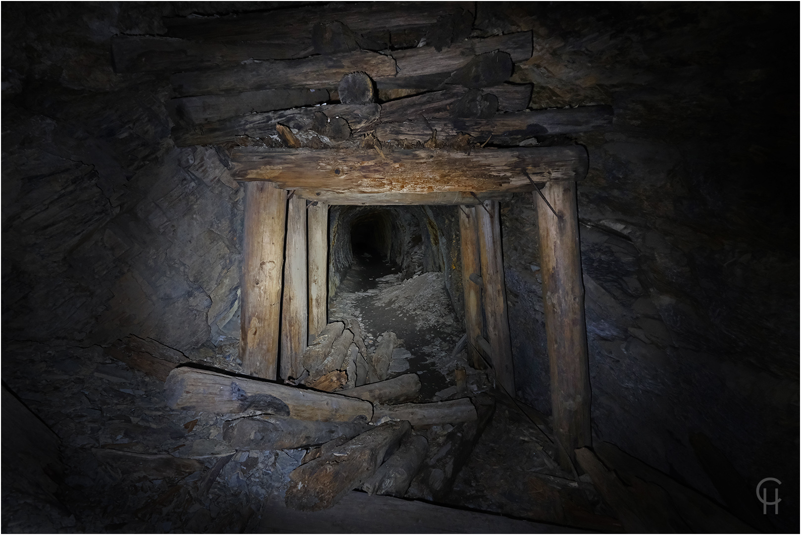 Urbex Altbergbau - Die vergessenen Schieferstollen (III)