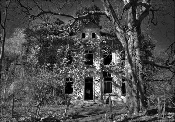 Urbex - Das Geisterhaus