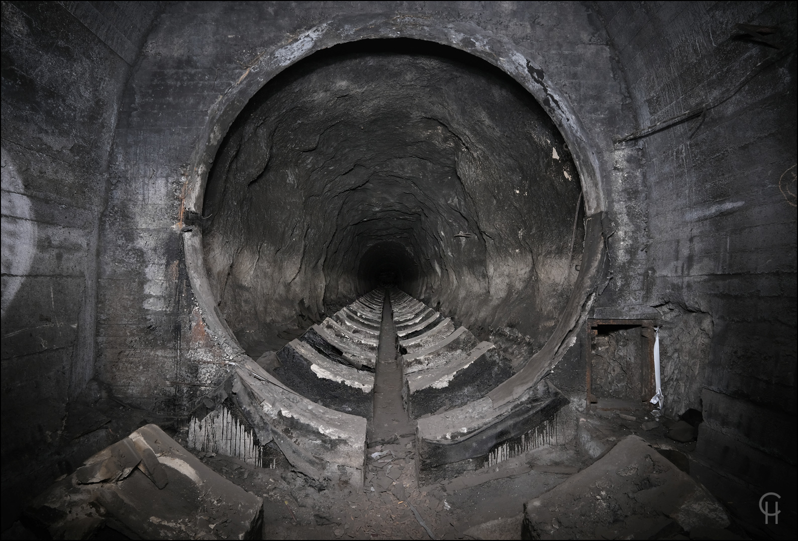 Urbex U-Verlagerung - Das unterirdische Tanklager