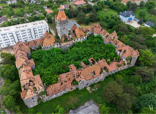 Urbex Ungarn - Das Kommandogebäude der Artillerie-Schießschule