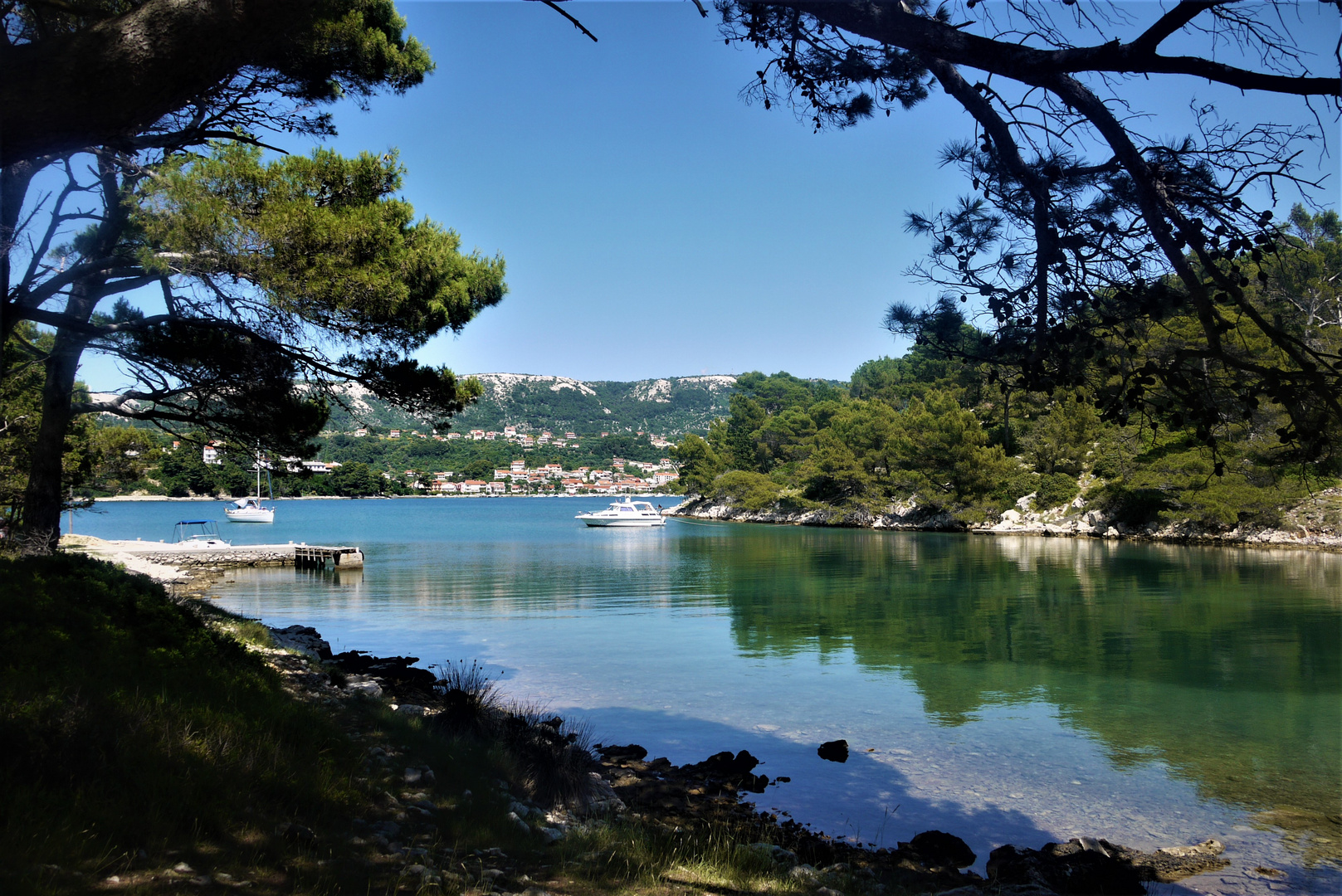 Urlaub 2016 auf Rab - Bucht mit Anleger bei Frkanj (3)