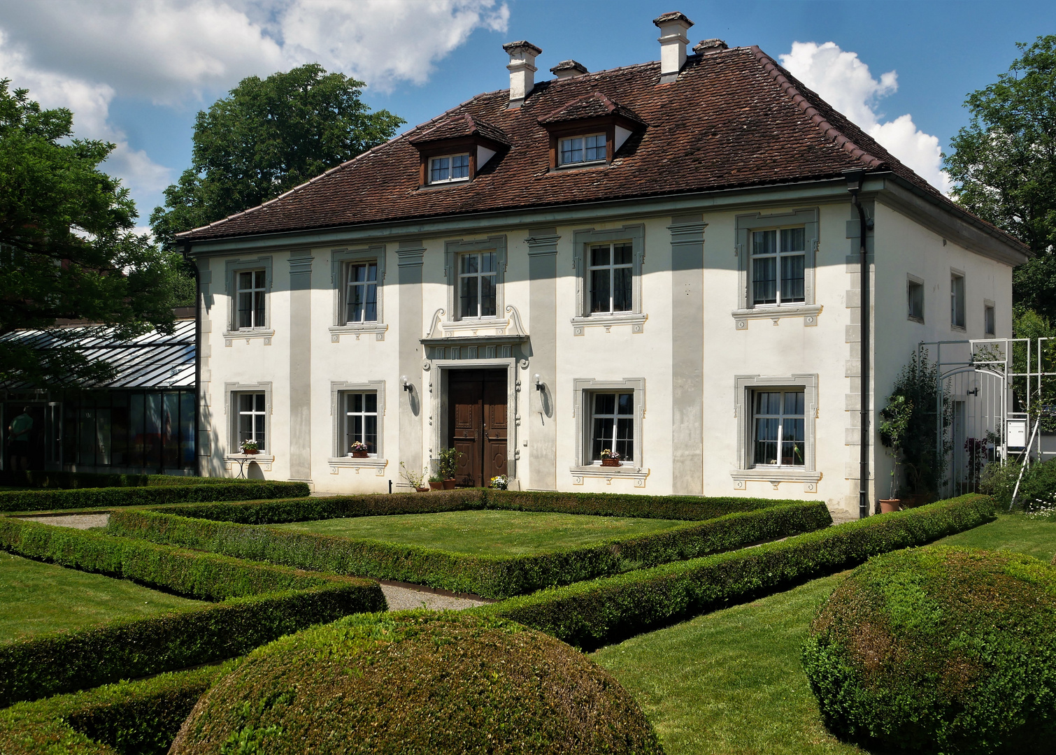 Urlaub 2021 Am Bodensee - Schloss Salem: Der Hofgarten mit Hofgartenhaus und Orangerie