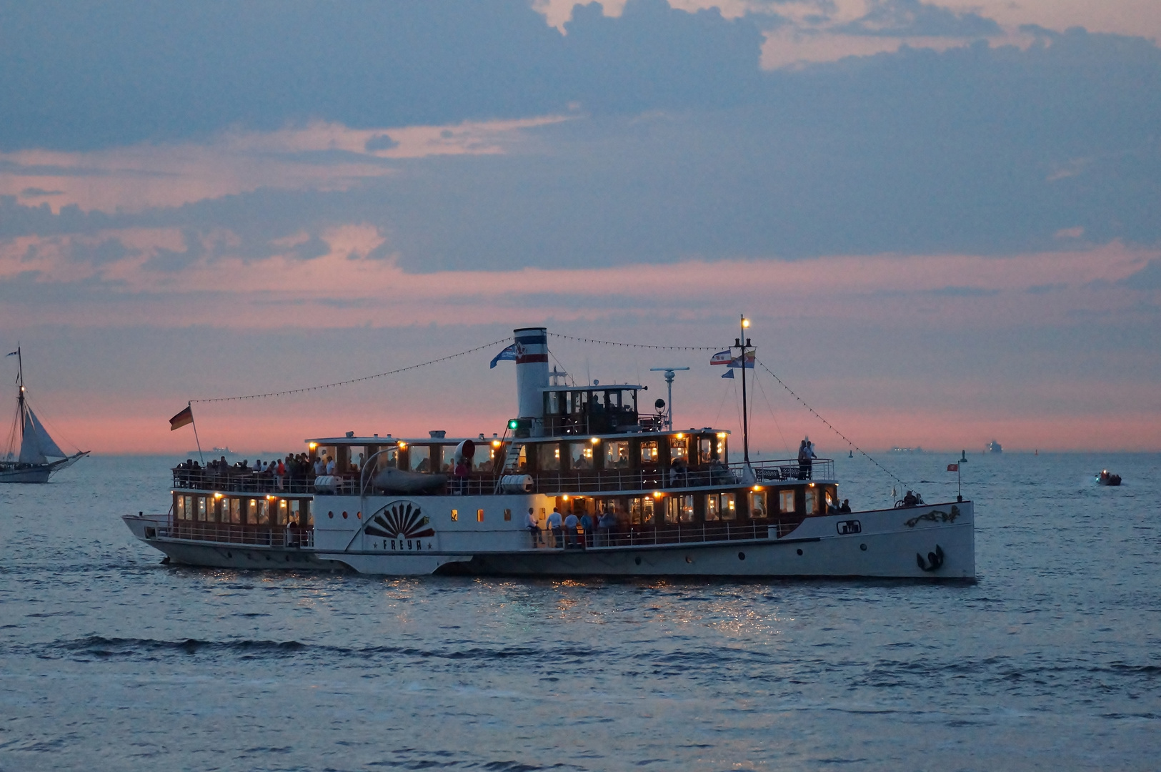 Urlaub in Warnemünde / Hanse Sail 2015 Foto 124