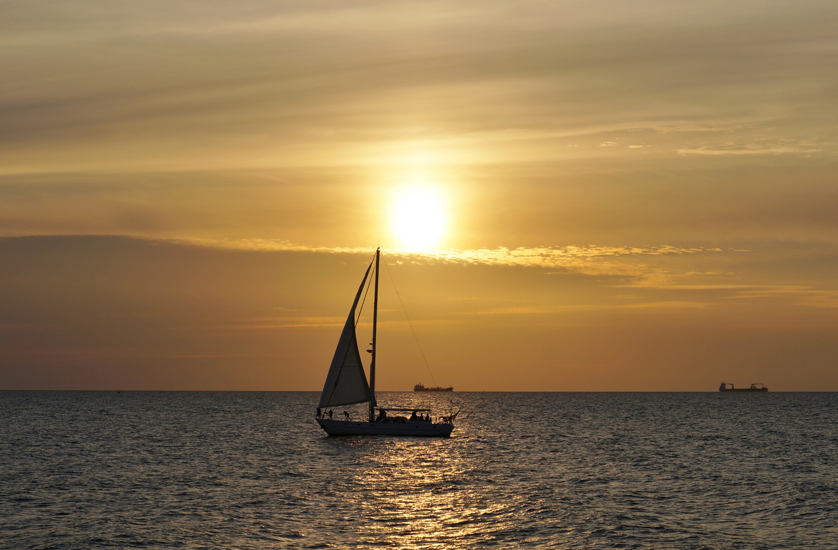 Urlaub in Warnemünde / Hanse Sail 2015 Foto 19