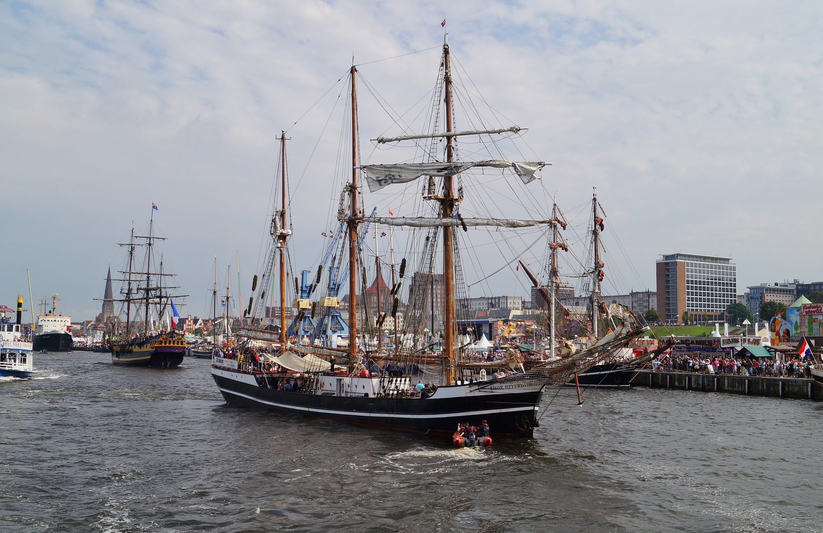 Urlaub in Warnemünde / Hanse Sail 2015 Foto 213