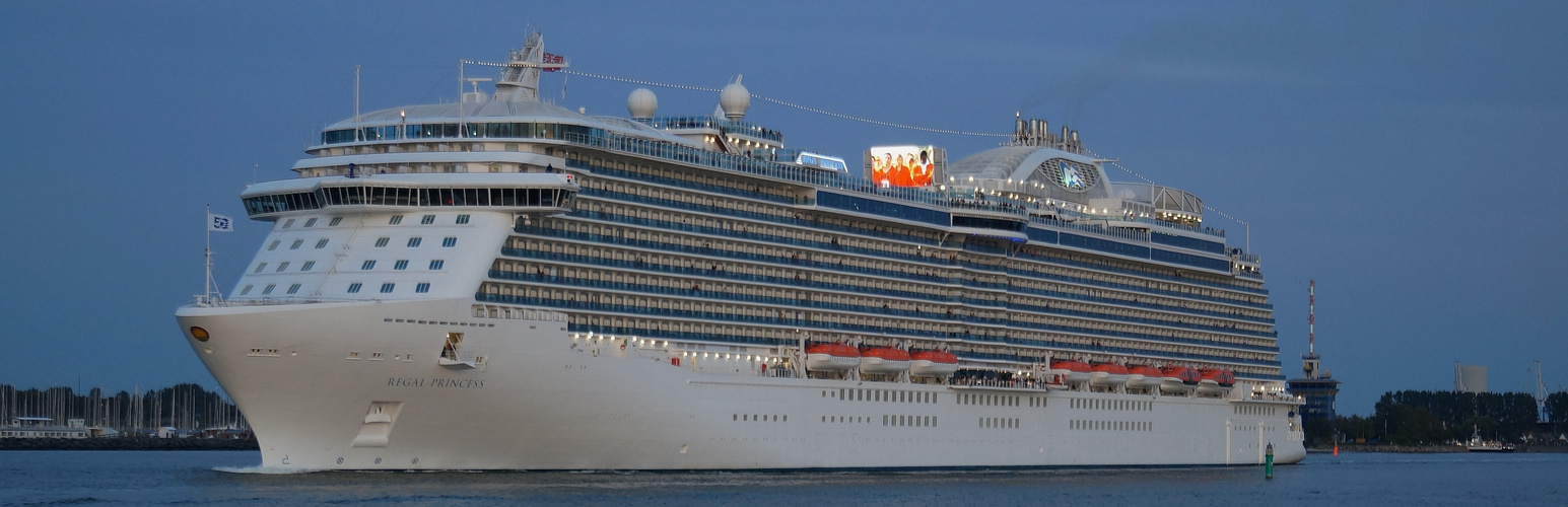 Urlaub in Warnemünde / Hanse Sail 2015 Foto 26