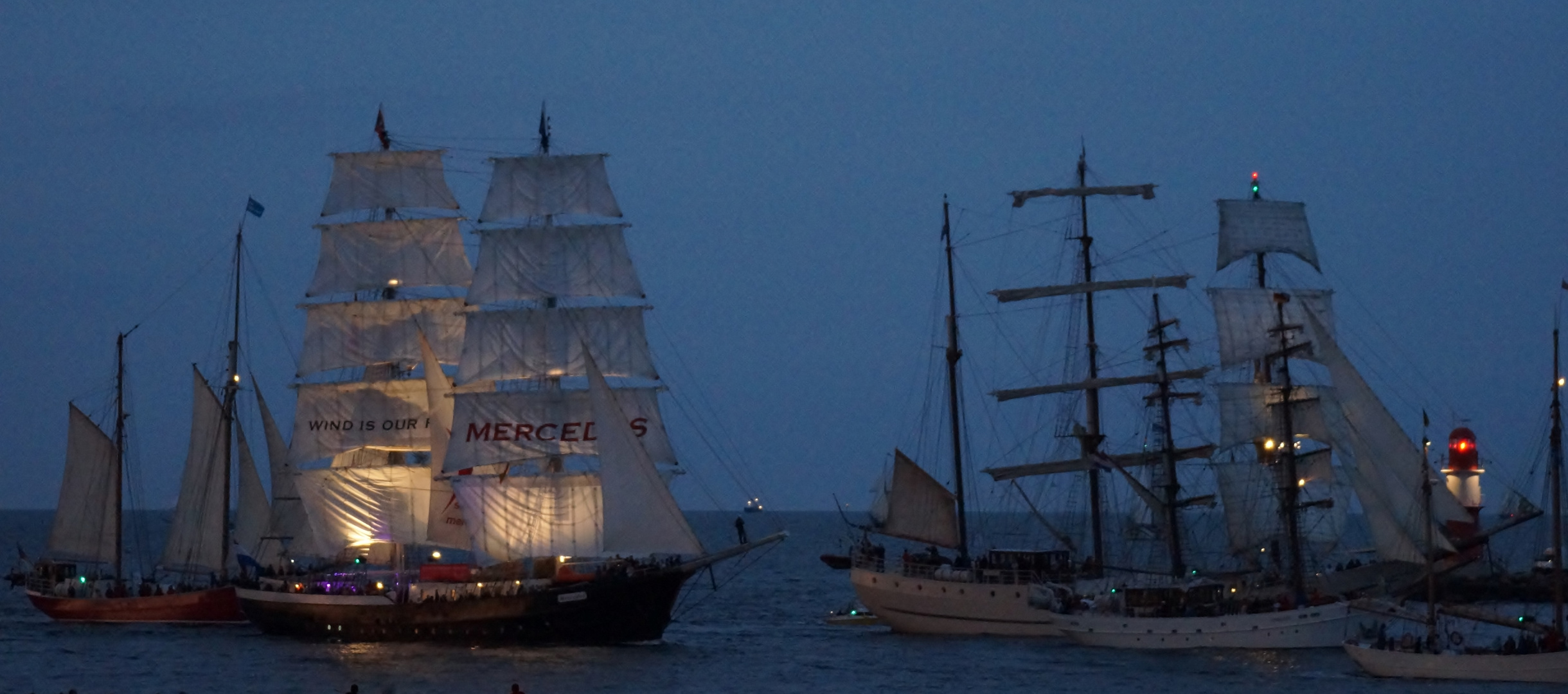 Urlaub in Warnemünde / Hanse Sail 2015 Foto 267