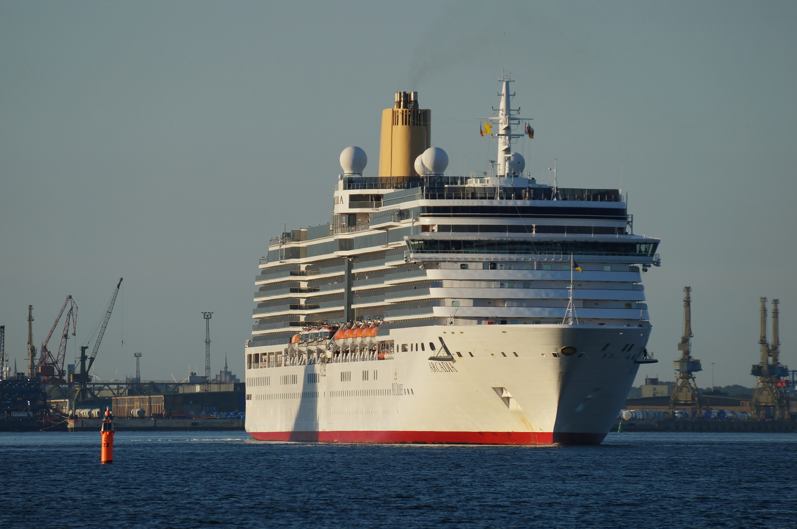 Urlaub in Warnemünde / Hanse Sail 2015 Foto 276