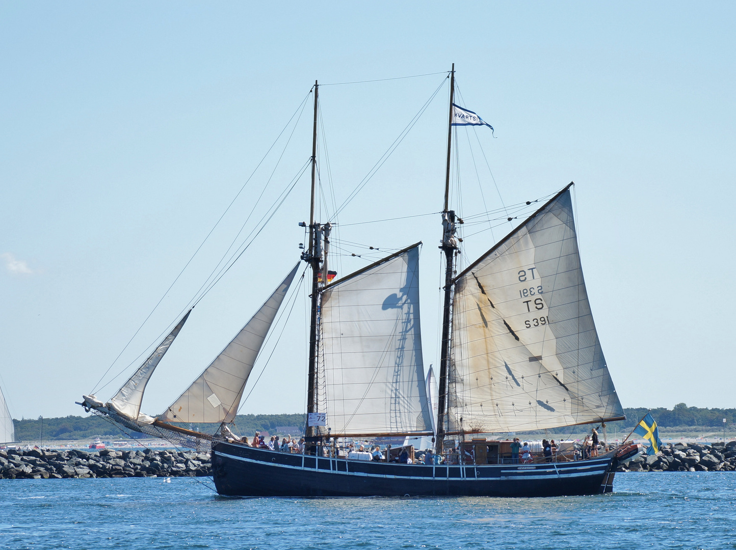 Urlaub in Warnemünde / Hanse Sail 2015 Foto 306