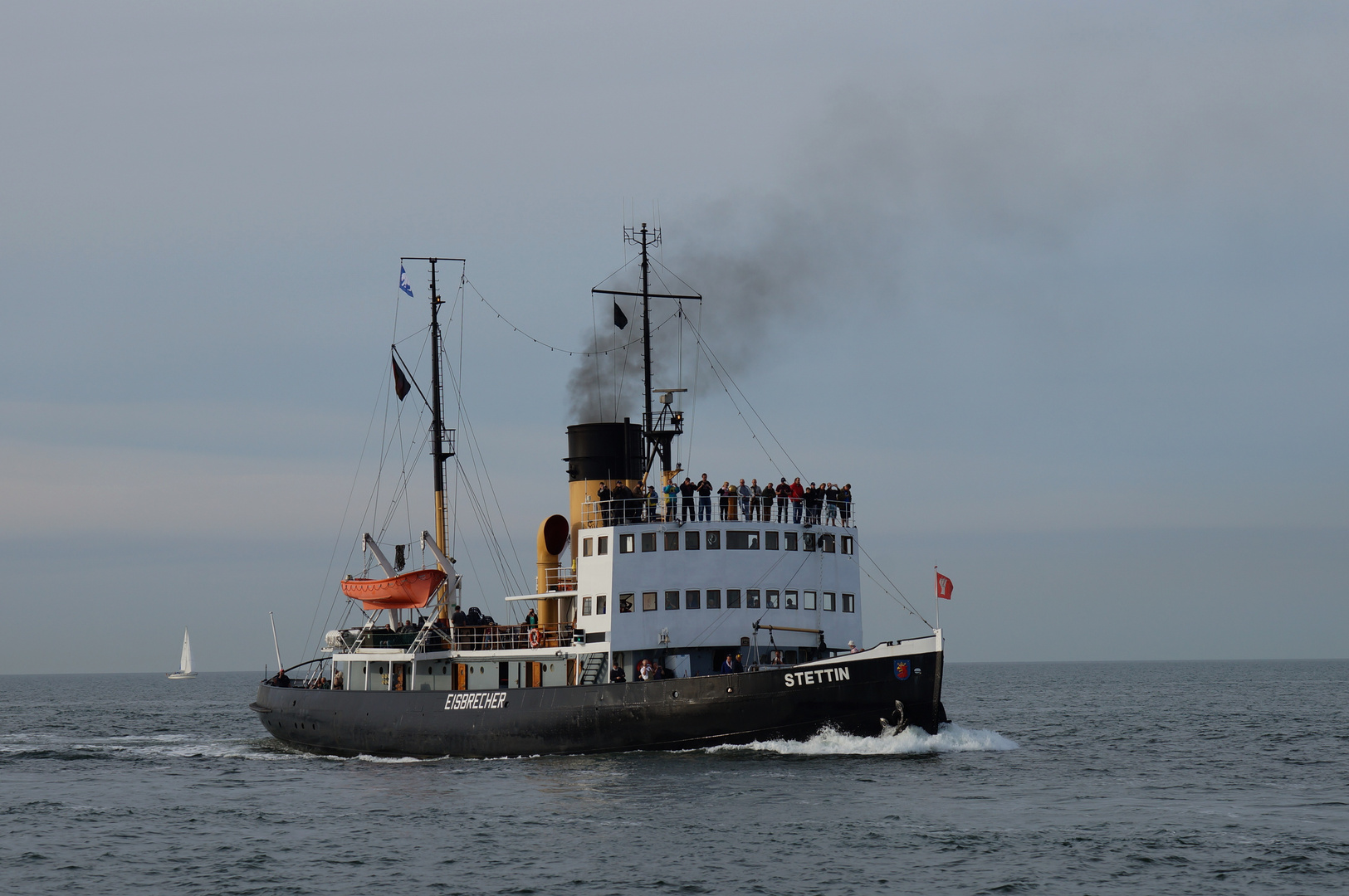 Urlaub in Warnemünde / Hanse Sail 2015 Foto 51