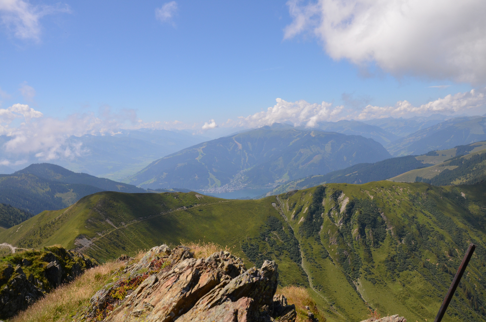 Urlaubsgefühle/ Bergantisch