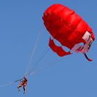 Urlaubsvergnügen-Parasailing