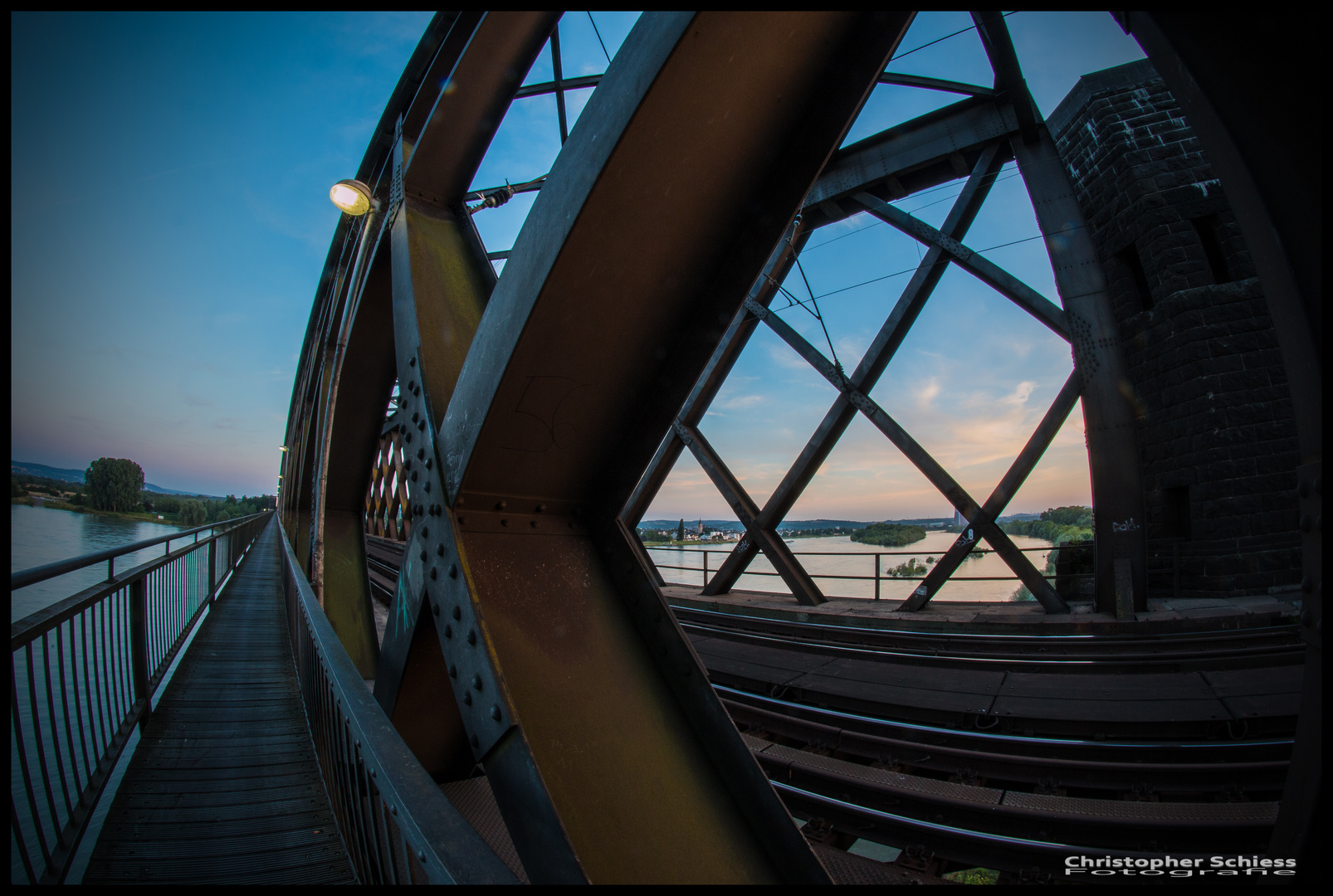 Urmitz Rheinbrücke Sonnenuntergang Sommerabend