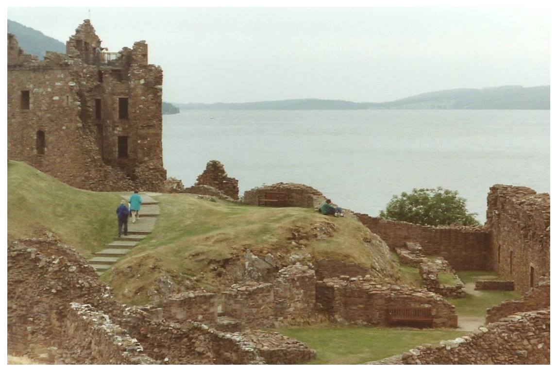 urquhart castle