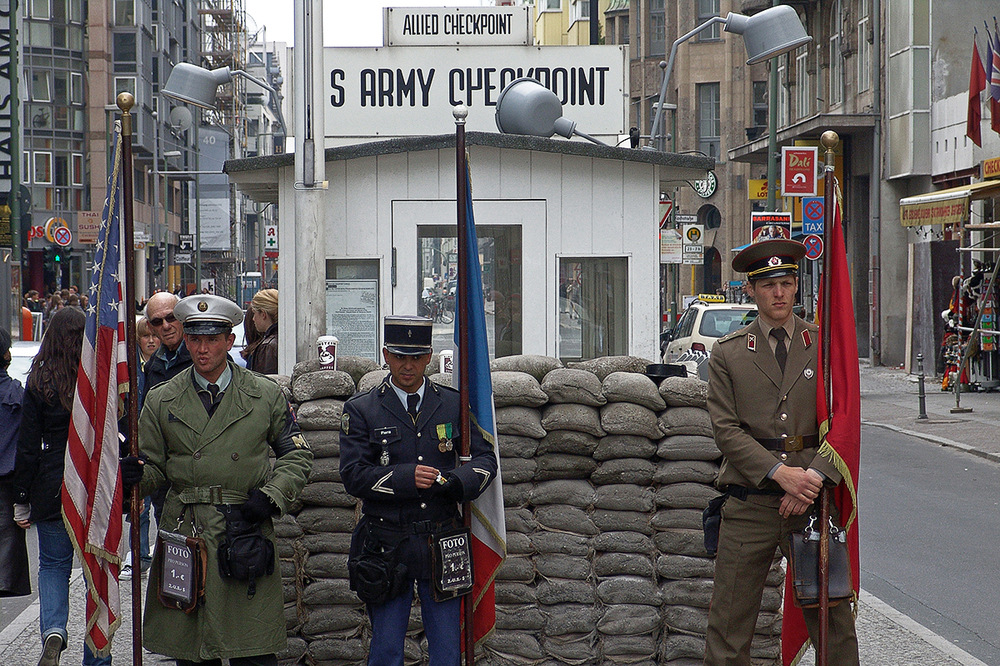 US ARMY Checkpoint - Berlin