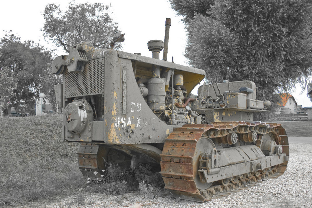 US Bulldozer Caterpillar D8