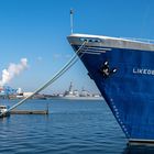 US-Zerstörer DONALD COOK im Rostocker Seehafen