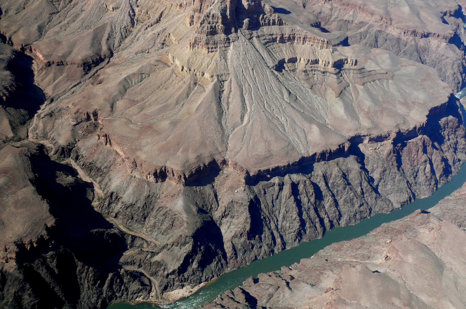 USA 2011 - Autorundreise "Grand Circle" - So sieht der Colorado aus der Vogelperspektive aus